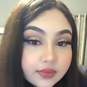 Meet your Posher, Odalis